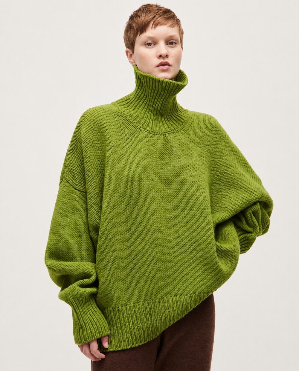 Babaa No17 Women’s Eco Wool Turtleneck Sweater Olivera Green One Size
